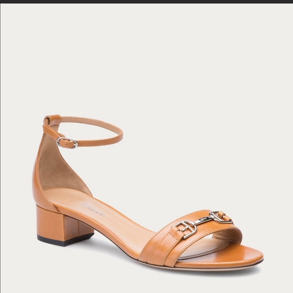 New Bally Womens Cloto Light Cuoio Sandals size 8.5